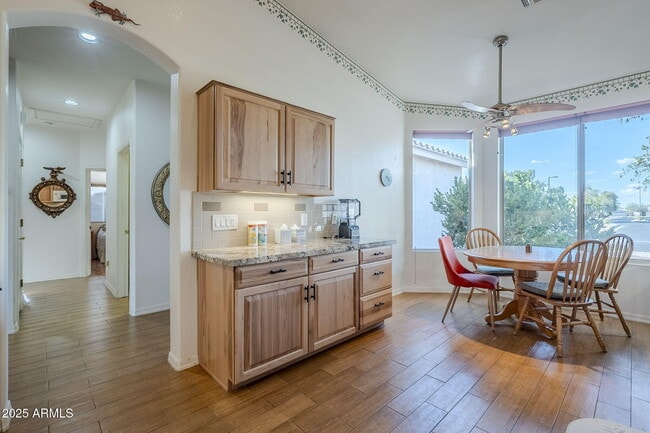 Building Photo - 4269 E Cassia Ln