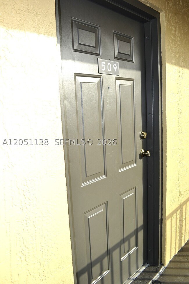 Building Photo - 14971 SW 82nd Ln