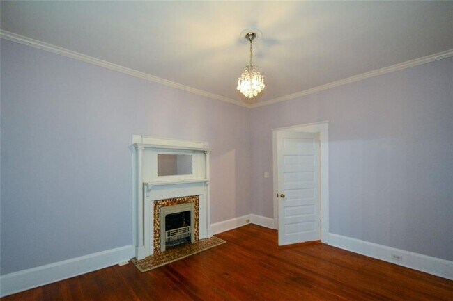 Building Photo - 404 Ormond St SE