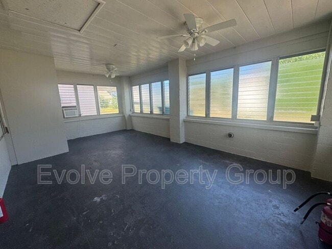 Building Photo - 710 N Grove St