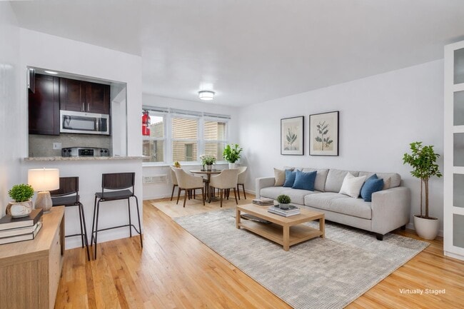 Building Photo - 310 70th St