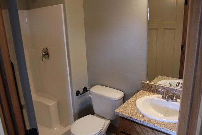 Building Photo - 3689 Pipestone St