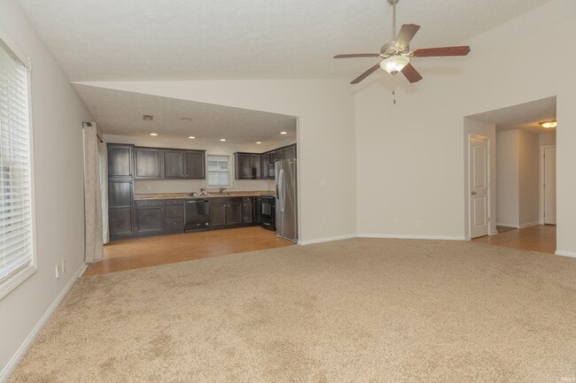 Building Photo - 4920 Penrose Dr