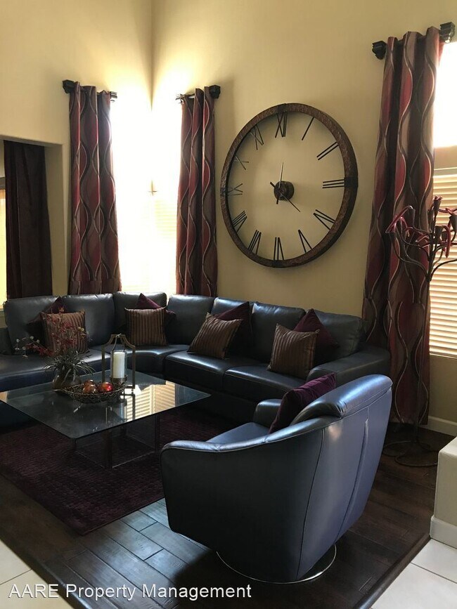 Building Photo - 2 br, 2.5 bath House - 40396 Via Estrada