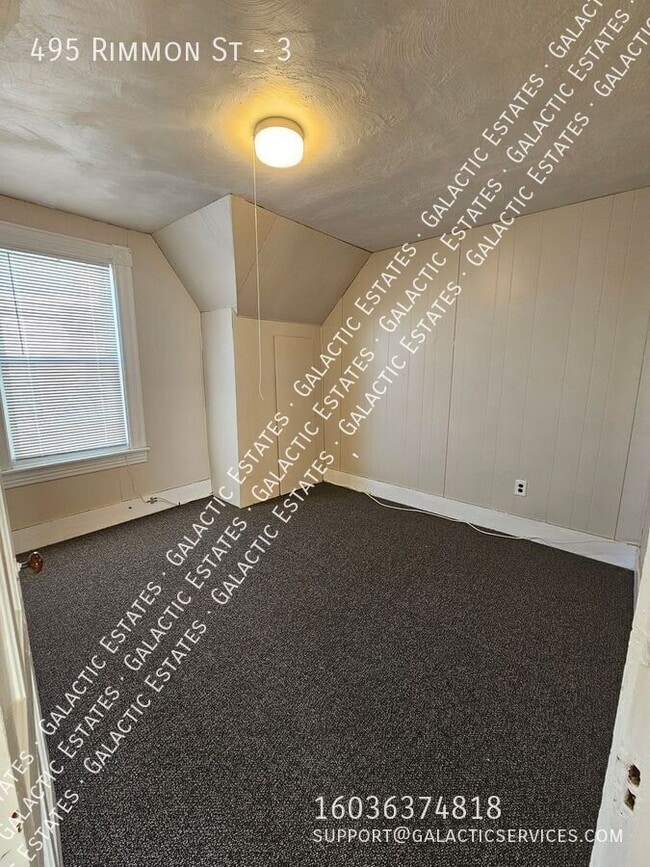 Building Photo - 495 Rimmon St