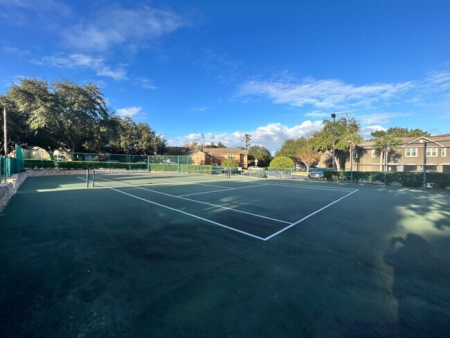 Building Photo - Newly Renovated 2 BED/2 BATH Condo in Longwood!
