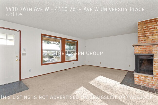 Building Photo - Sun-filled 2BD/1BA in University Place Duplex