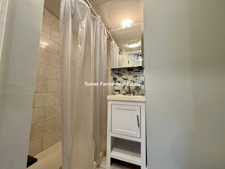 Building Photo - 91 Hancock St