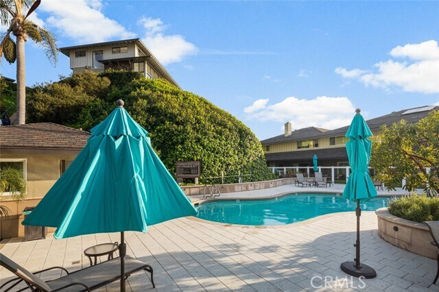Building Photo - 75 Blue Lagoon