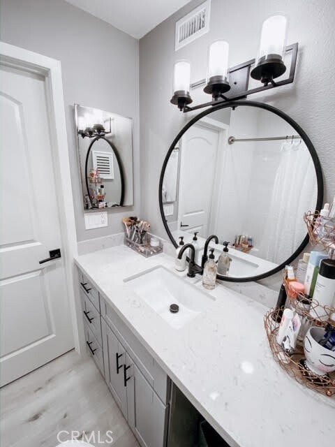 Building Photo - 2700 N Brea Blvd