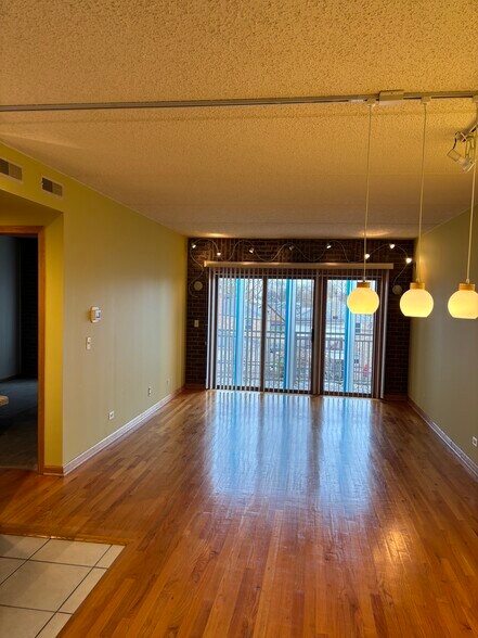 Building Photo - 2919 N Harlem Ave