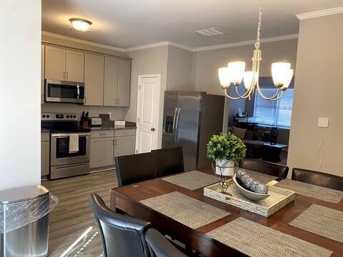 Building Photo - 2788 Laurel Ridge Cir