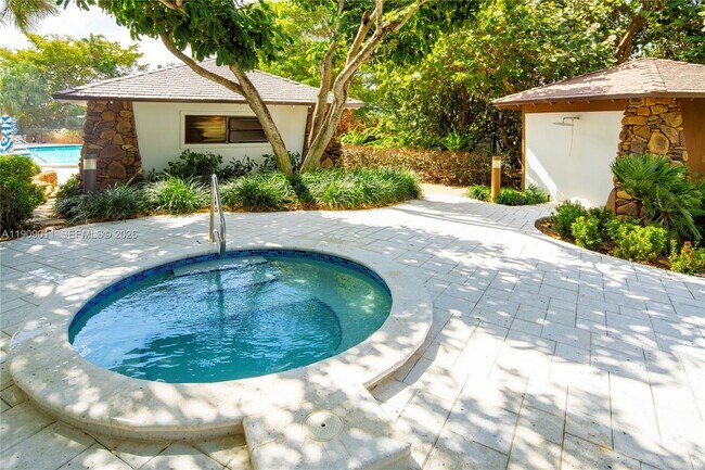 Building Photo - 4000 Towerside Terrace