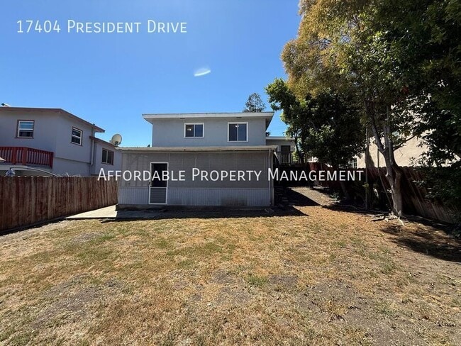 Building Photo - 17404 President Dr