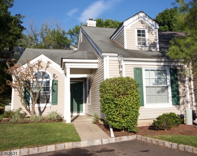Primary Photo - 395 Terrace Ln