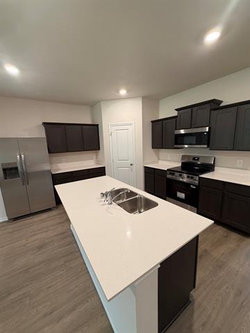 Building Photo - 413 Wild Rose Wy