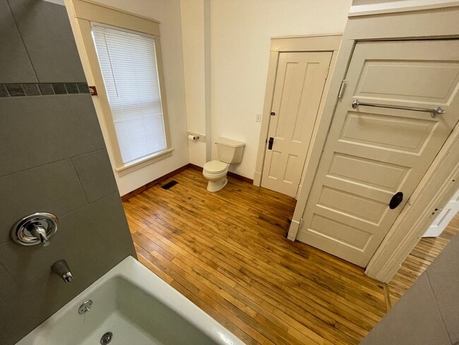 Building Photo - New Appliances + HUGE Fenced Backyard