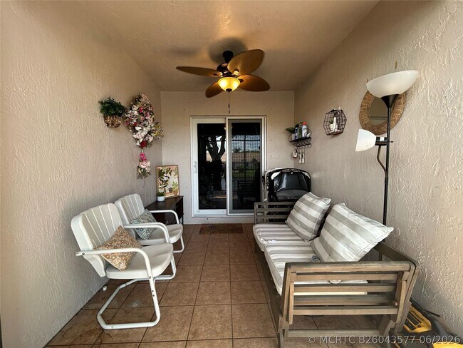 Building Photo - 11296 SW 17th Ct