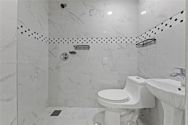 Building Photo - 5727 SW 3rd St