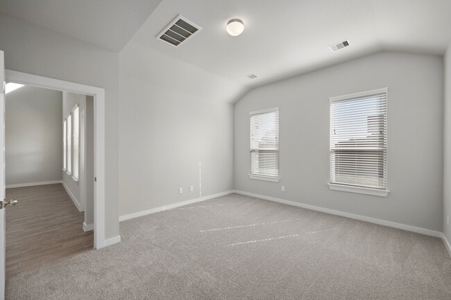 Building Photo - 32407 Hamilton Crest Dr
