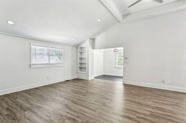 Building Photo - 2192 Spink St NW