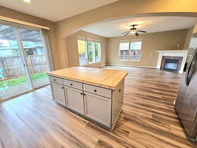 Building Photo - 18421 Brookside Rd