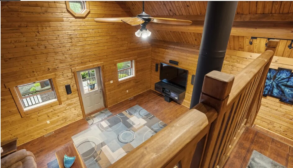 Building Photo - 65 Poco Cir