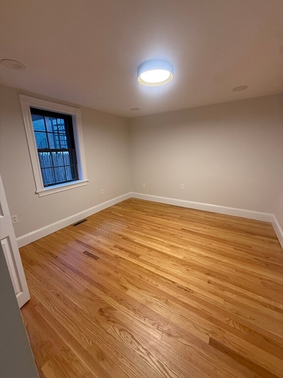 Building Photo - 250 W Fifth St