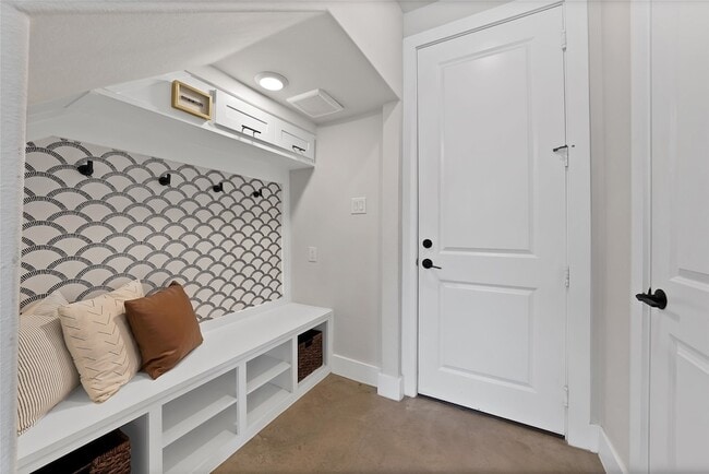 Building Photo - 4705 Asher Pl