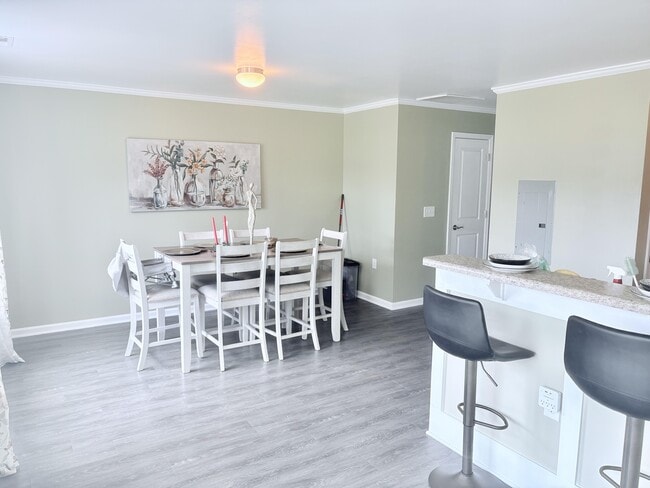 Building Photo - 456 Sullivan Loop Rd