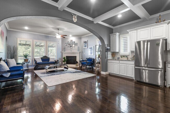 Building Photo - 1104 Steele Ln