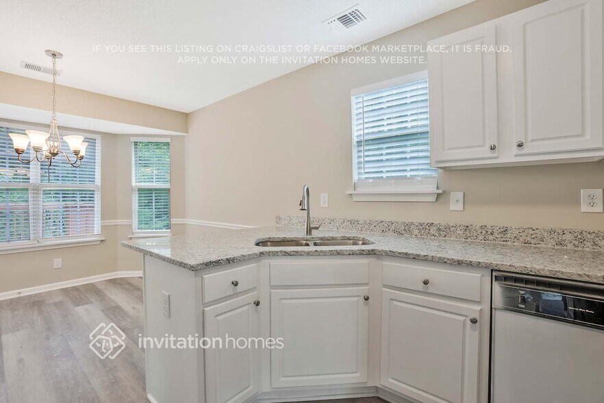Building Photo - 3150 Mosley Chase Dr