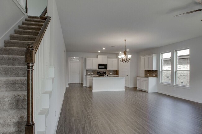 Building Photo - 7612 Spring Dr
