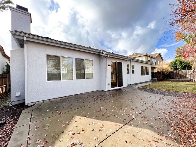 Building Photo - 1808 Spokane Rd