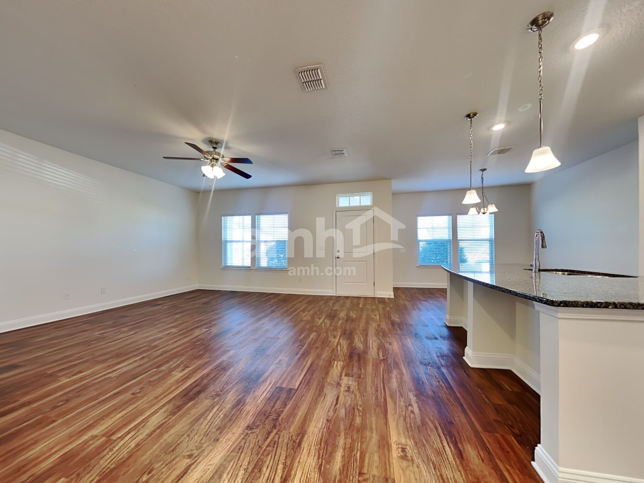 Building Photo - 659 Welcome Home Dr