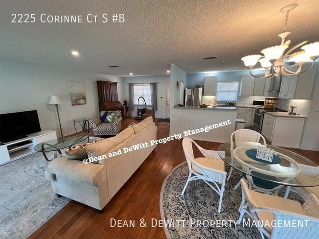 Building Photo - 2225 Corinne Ct S