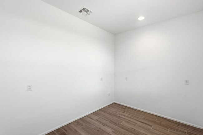 Building Photo - 9737 E Copper Glance Trl
