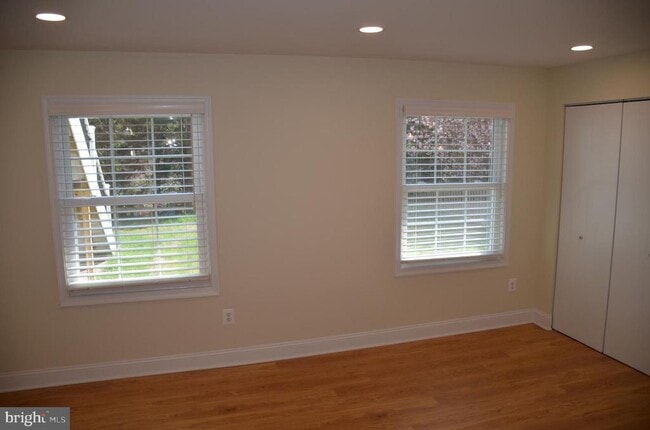 Building Photo - 9012 Paddock Ln