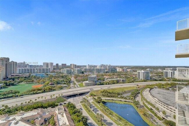 Building Photo - 19501 W Country Club Dr