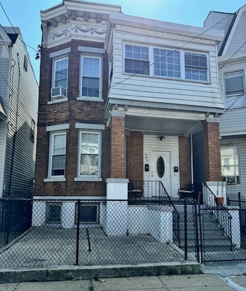 231 Bayview Ave JCNJ - 231 Bayview Ave