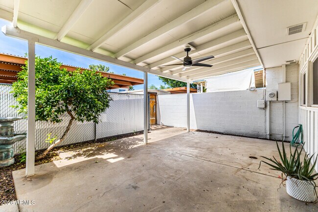 Building Photo - 7804 N 47th Ave