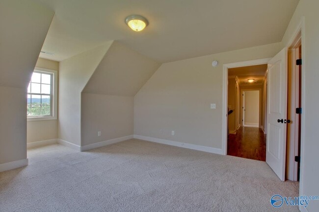 Building Photo - 4905 Saddle Ridge Dr SE