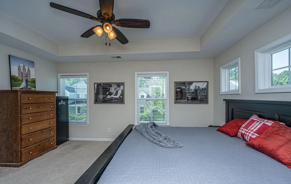 MasterBedroom1 - 72 Crossandra Ave