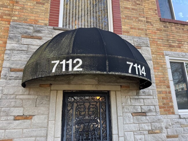 Building Photo - 7112-7114 Jamieson