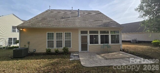 Building Photo - 12051 Dunipace Ct