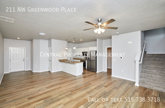 Building Photo - 211 NW Greenwood Pl