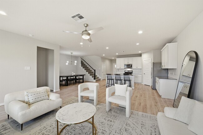 Building Photo - 28922 Yulee Mill Dr