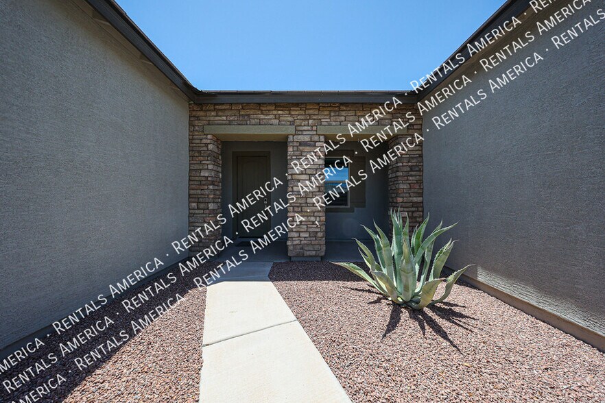 Building Photo - 42085 W Morning Glory Way