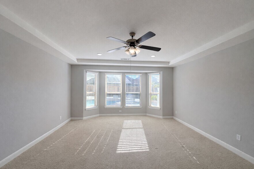 Building Photo - 2406 Trocadero Ln