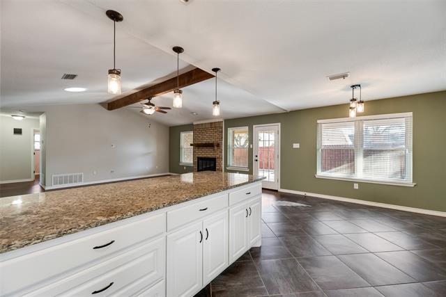 Building Photo - 1832 Tameria Dr